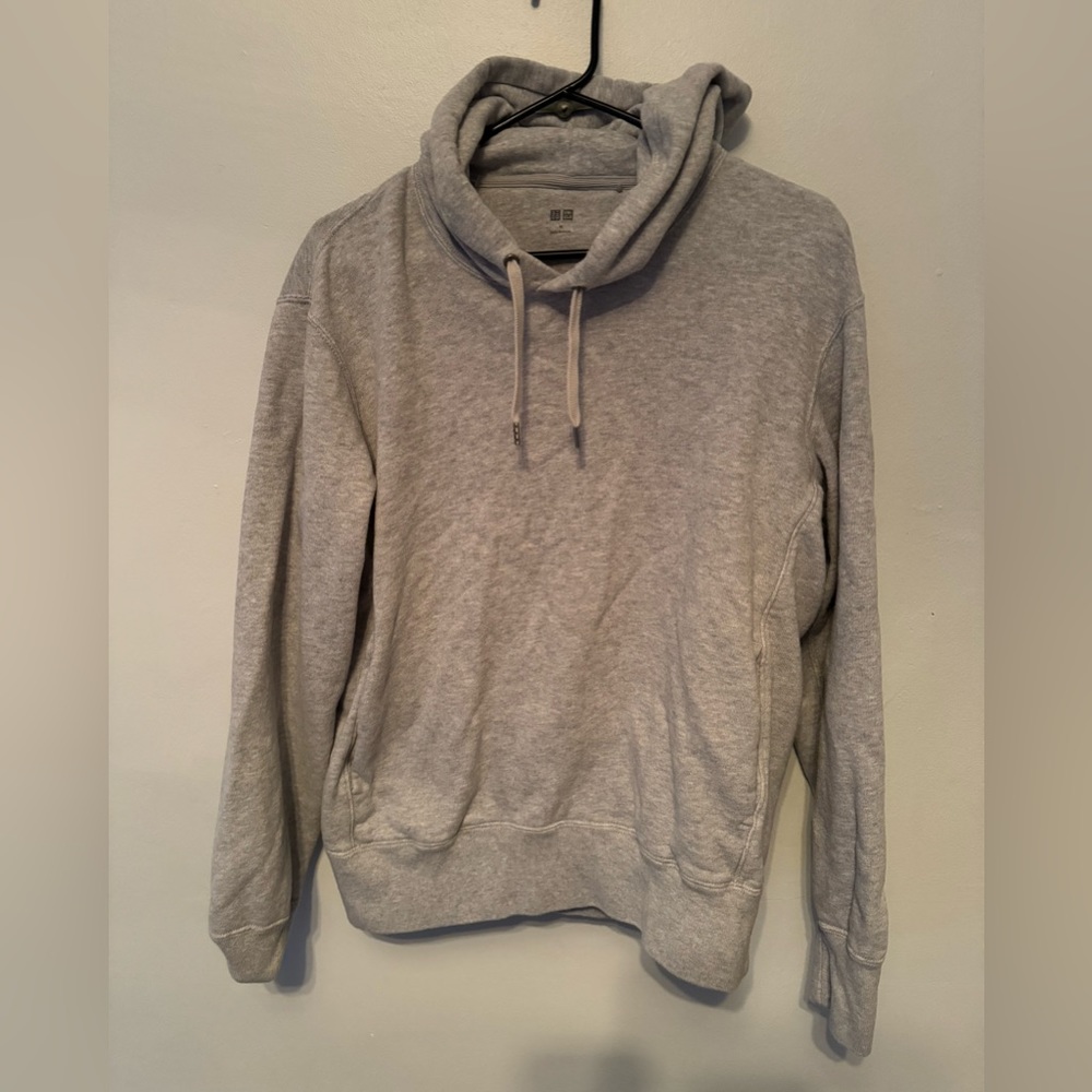 Uniqlo Hoodie Sweatshirt - Gray - Size Medium